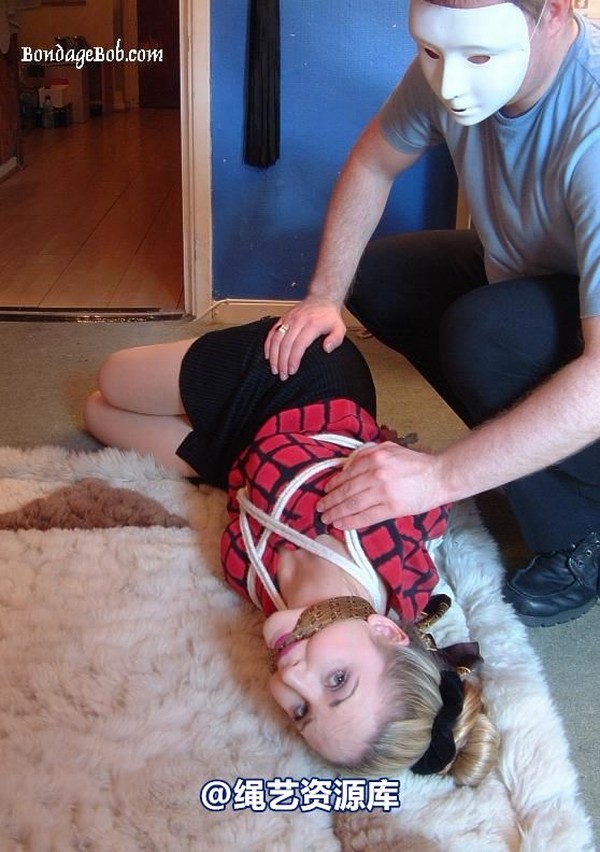 bondagebob - Chanta Rose Burglar 第 16 张图片