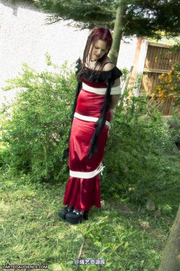 limitedaudience - 2010 beckykat nature bound 第 10 张图片