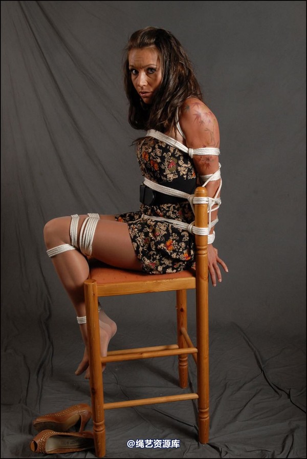 simplytied - Tight chair tie in seams 第 40 张图片