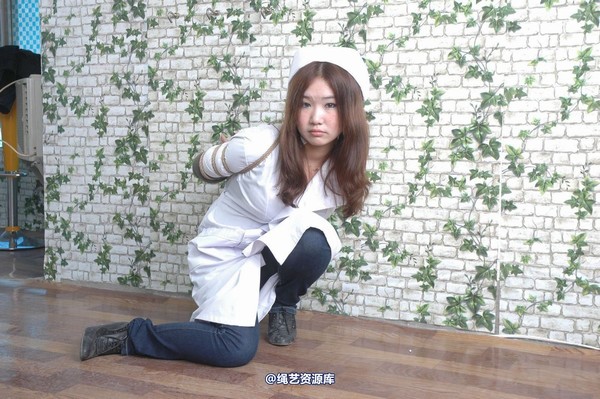 唯美之家 - 护士装 第 52 张图片