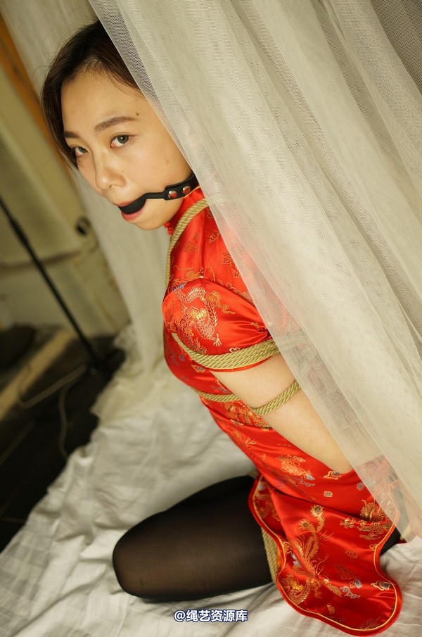 dk13美束馆 - 11.14-小仙儿红旗袍C-153P 第 123 张图片