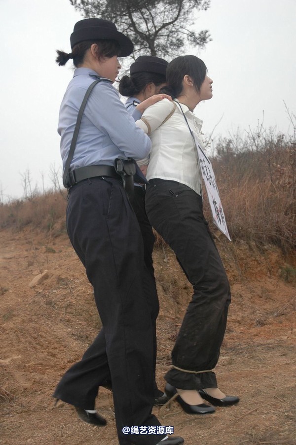 唯美之家 - 2010-1-26青灵下跪 第 150 张图片