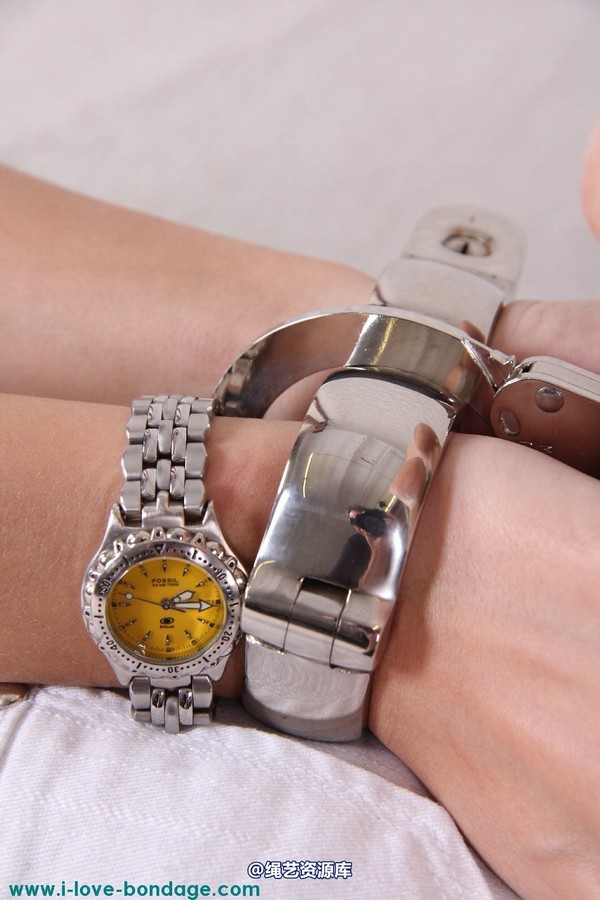 girlsinsteel - Hogtied with cuffed elbows 第 124 张图片