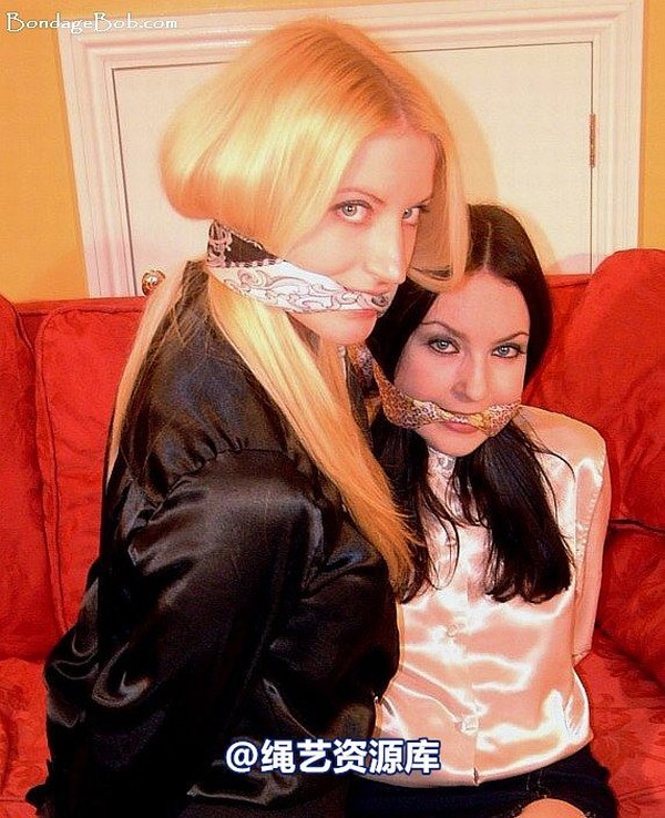 bondagebob - Jessica and Nikki Satin contrast 第 31 张图片