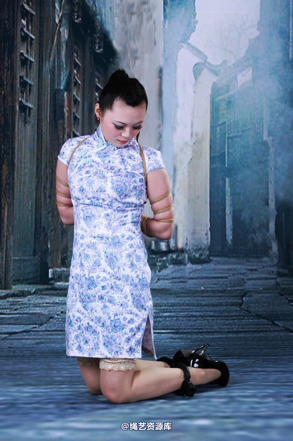 神艺缘 - 234-老街旗袍少女 第 10 张图片