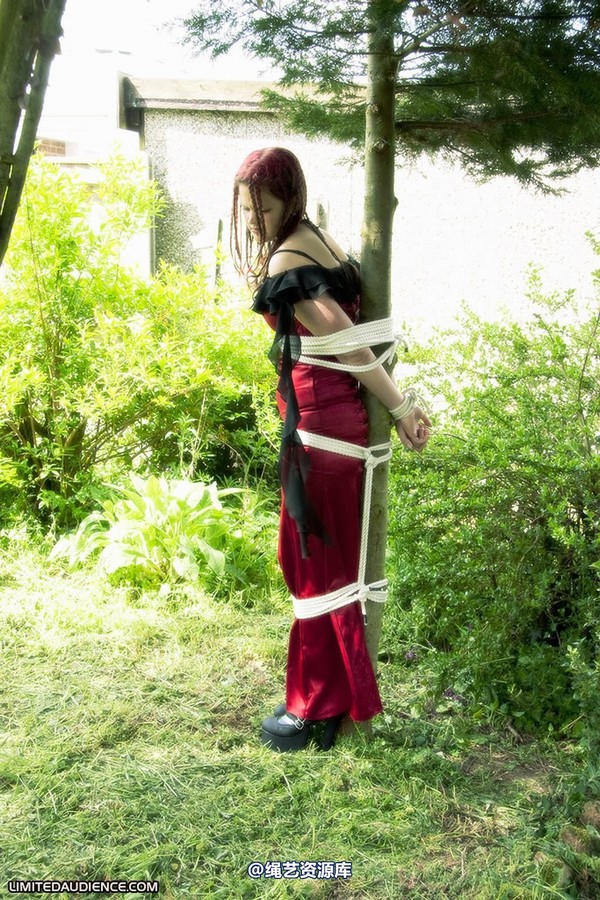limitedaudience - 2010 beckykat nature bound 第 26 张图片