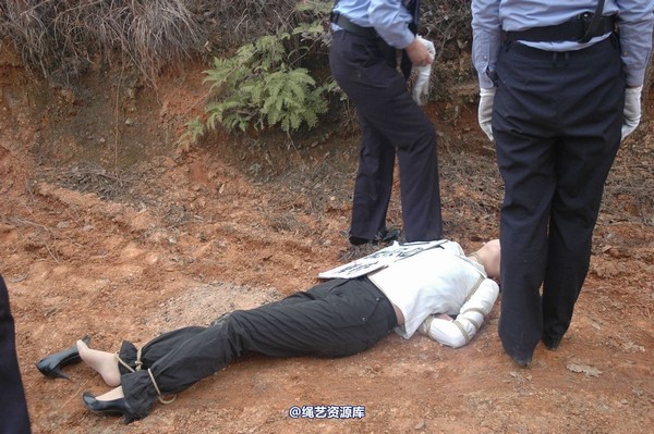 唯美之家 - 2010-1-26青灵下跪 第 49 张图片