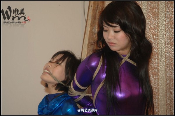 唯美之家 - 08-04-20女飞贼喋血 第 293 张图片