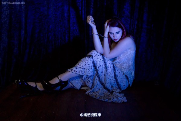 limitedaudience - 2012 ivory chained in darkness 第 8 张图片