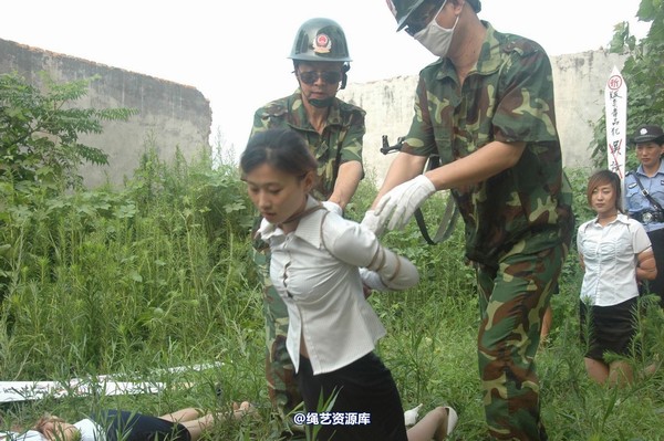 mj影视 - 血的代价执行刑场 失禁战栗2013-08-26 第 91 张图片