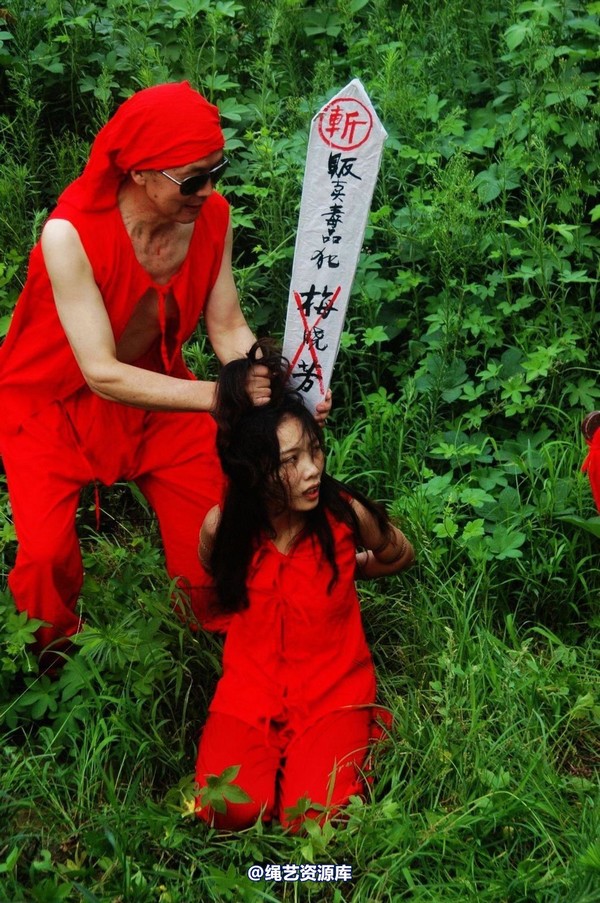 mj影视 - 血的代价-红罪衣刑场木驴斩－梅晓芳2013-08-26 第 158 张图片