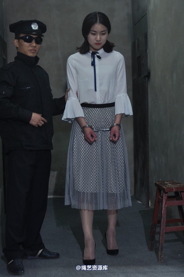 mj影视 - 淑女被抓 第 15 张图片