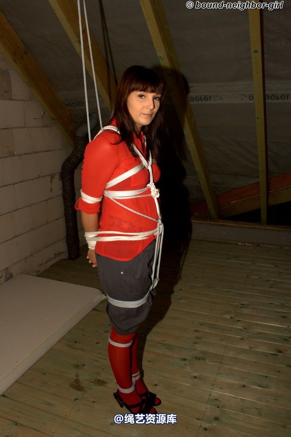 bound-neighbor-girl - Susan - Tied up in the Attic 1 第 26 张图片