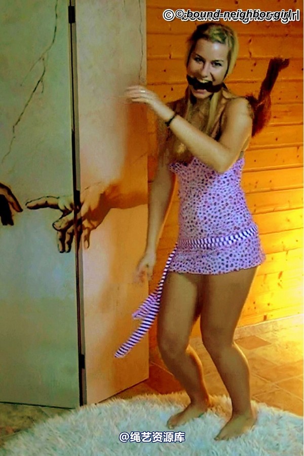 bound-neighbor-girl - Vera - Tied to the chair and the wife being selftied 第 29 张图片