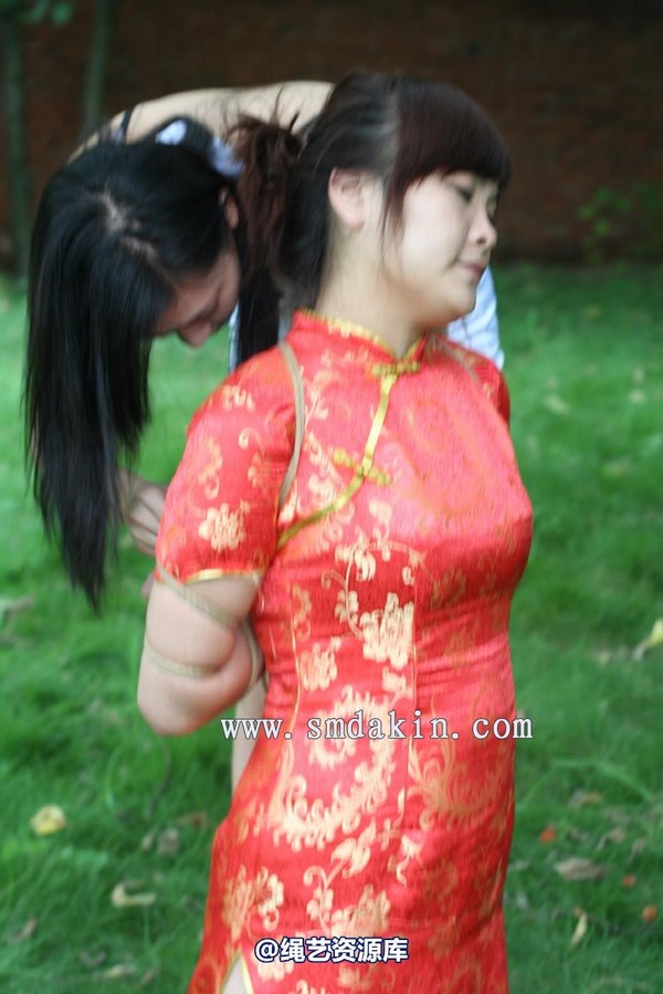 锐度主张 - 红旗袍模特：姗姗 第 51 张图片