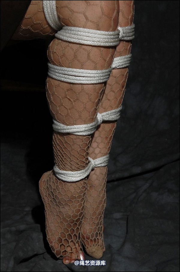simplytied - Tan big net tights 第 38 张图片