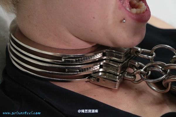 girlsinsteel - Multiple neckcuffed 第 67 张图片