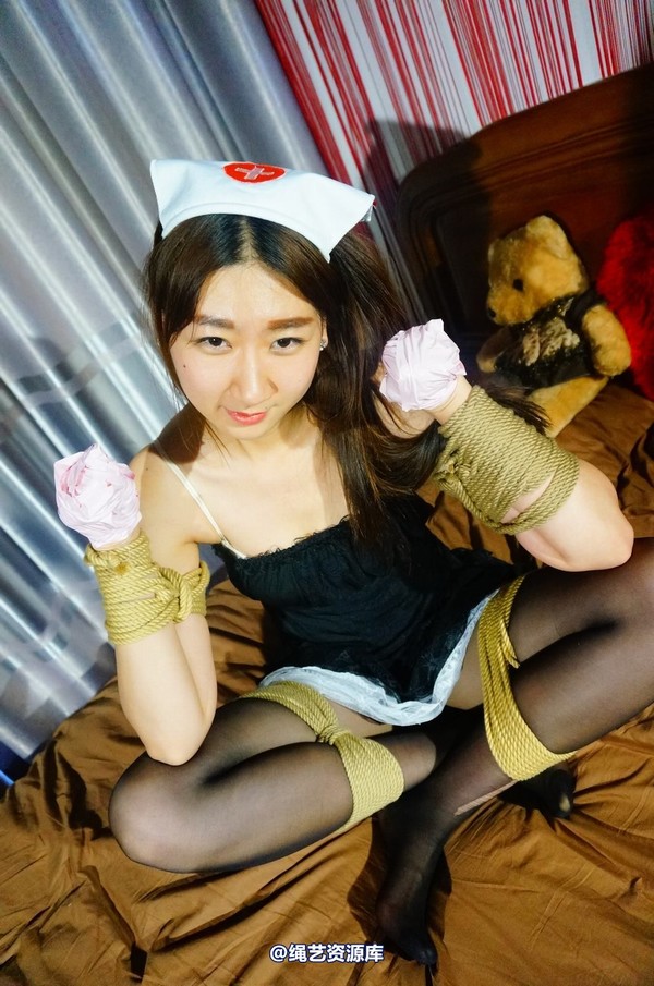 dk13美束馆 - 5.22-静静黑白C-120P 第 84 张图片