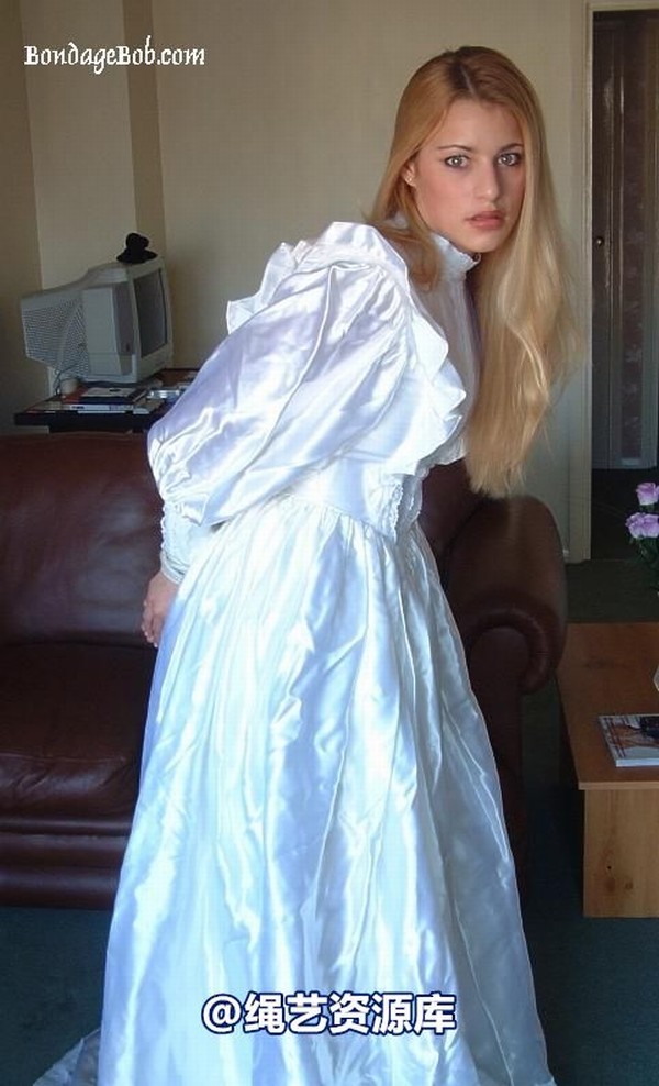 bondagebob - Linda Murray The wedding day 1 第 12 张图片