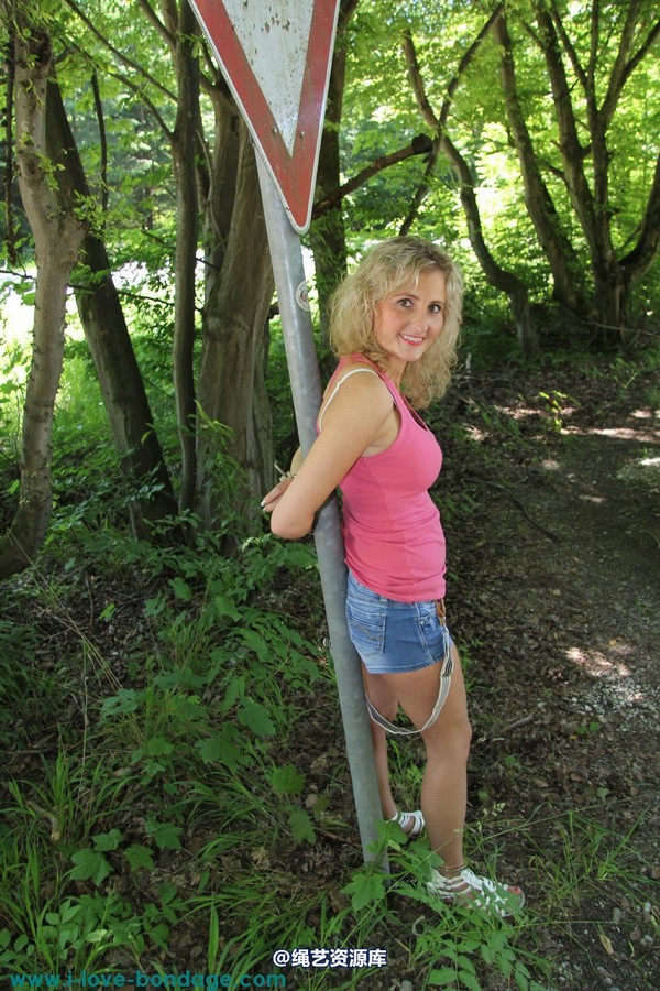 girlsinsteel - My traffic sign 第 55 张图片