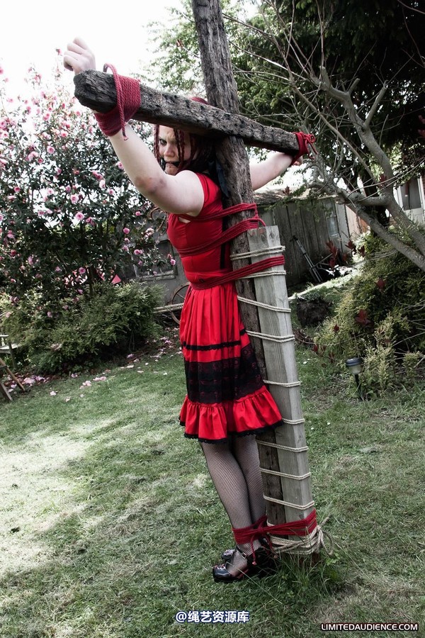 limitedaudience - 2011 beckykat out in the cold 2 第 10 张图片