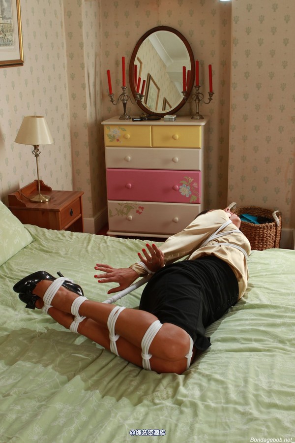 bondagebob - Scarlett Hogtied 第 87 张图片