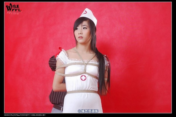 唯美之家 - 2008-11-01紫轩护士制服1 第 16 张图片