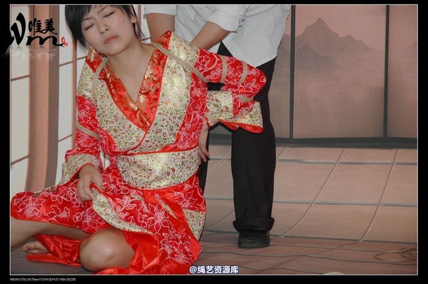 唯美之家 - 08-05-29盈盈汉服-护士装 第 177 张图片