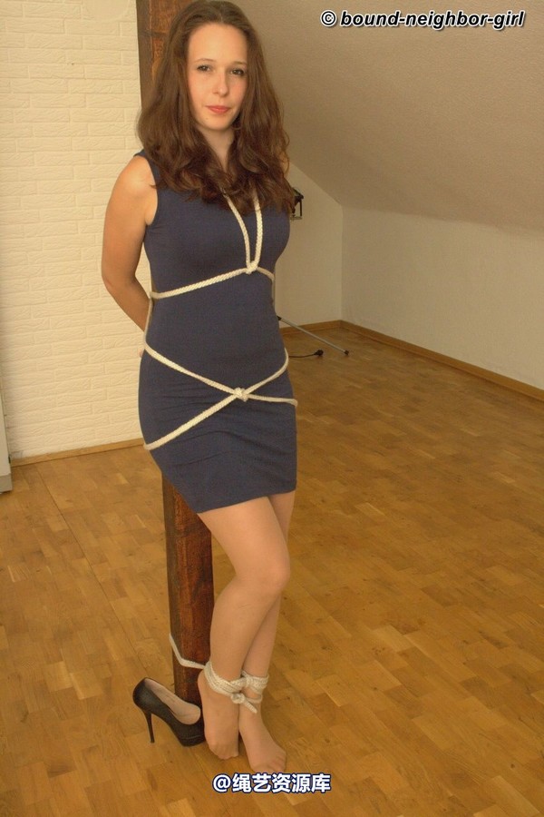 bound-neighbor-girl - Merle - Being tied up in office 2 第 31 张图片