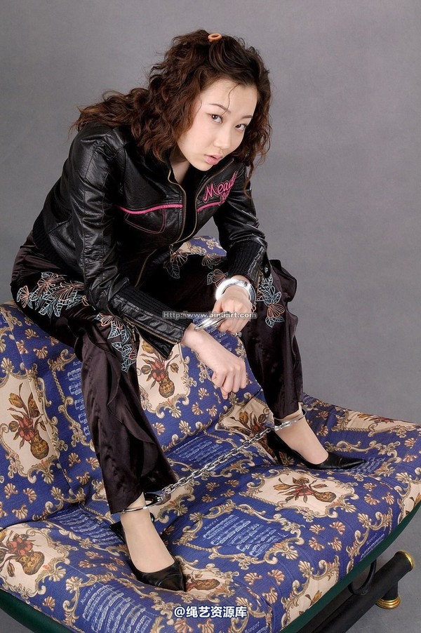 丽柜美束 - 2006-02-18 第 3 张图片