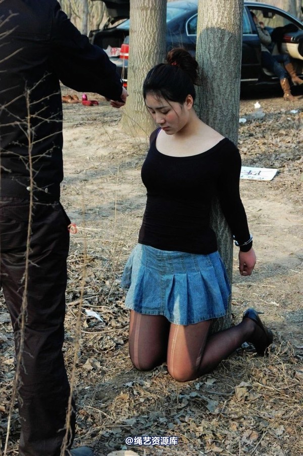 mj影视 - 2013-3-4陈沫踏青 黑丝美女最终的不归路 第 232 张图片