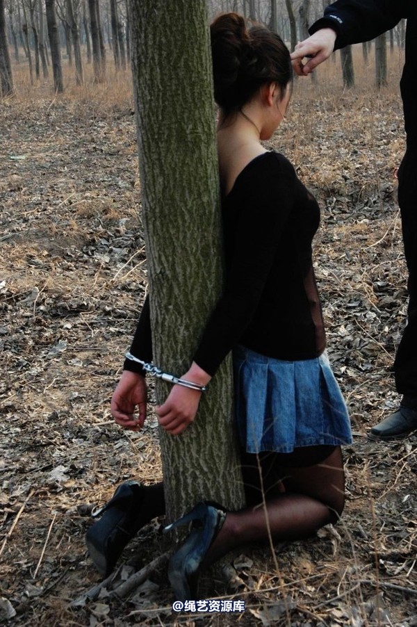 mj影视 - 2013-3-4陈沫踏青 黑丝美女最终的不归路 第 303 张图片