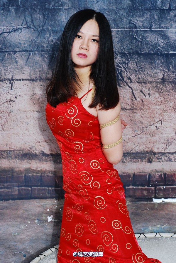 唯美之家 - 新模傲蕾红礼服 第 168 张图片