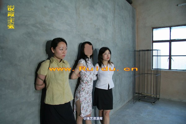 锐度主张 - 琳琳、妍妍衬衣、布鞋捆绑 第 57 张图片