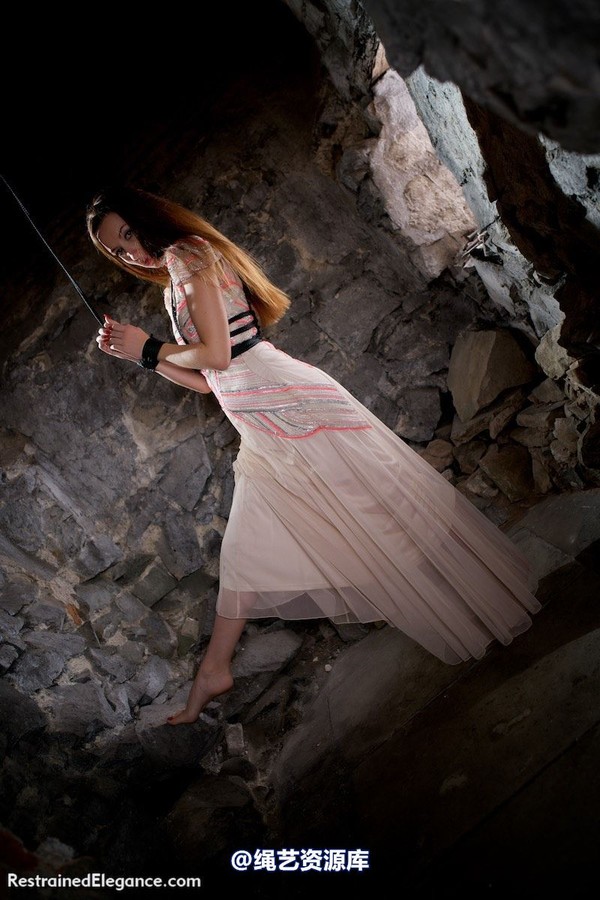 restrainedelegance - Sparkles in the Dungeon 第 81 张图片
