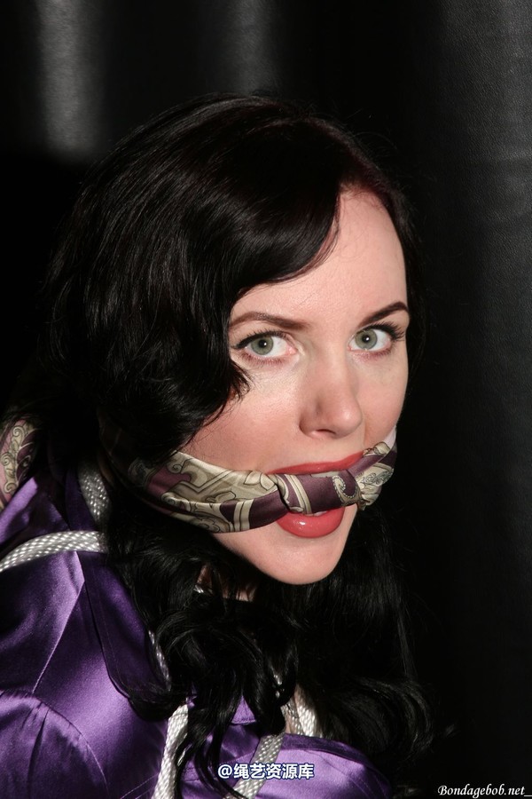bondagebob - Morrigan In the spotlight 第 190 张图片