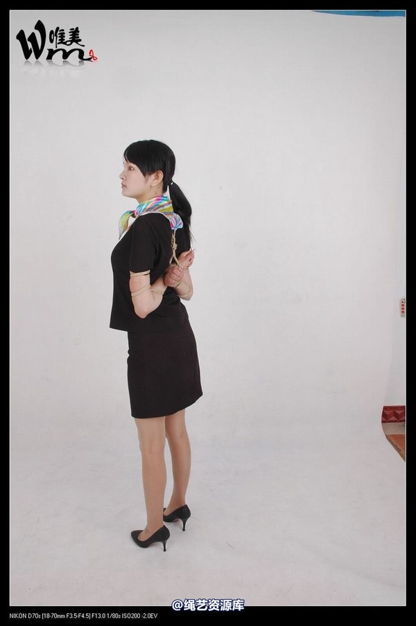 唯美之家 - 09-8-23兰玉制服捆绑 第 35 张图片
