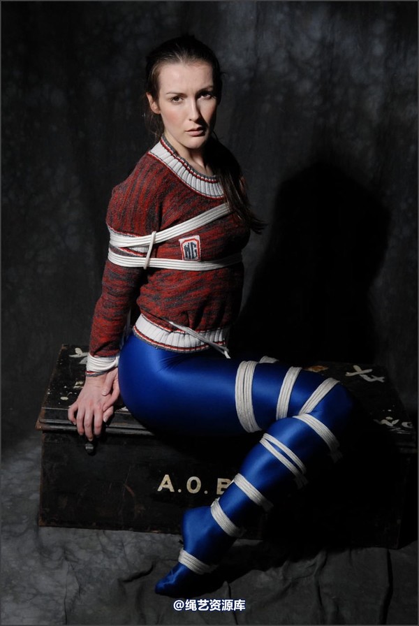 simplytied - Very nice blue tights 第 25 张图片