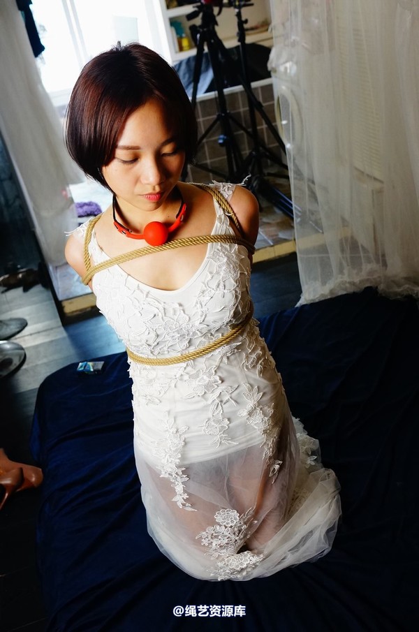 dk13美束馆 - 9.16-小仙儿白婚纱-D130P 第 111 张图片