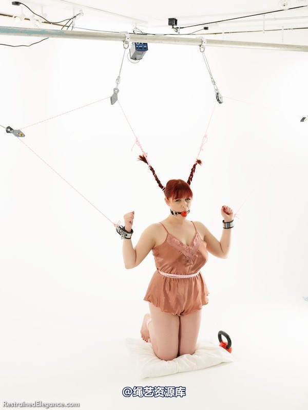 restrainedelegance - Pigtail Predicament 第 13 张图片