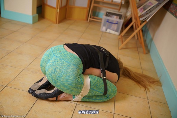 restrainedelegance - Ballet Slipper Belt Bound 第 40 张图片