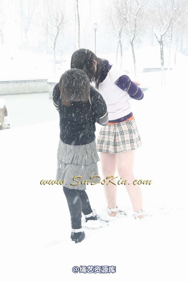锐度主张 - 2009年第20期捆绑图（2009.4.21）模特：月月 玛丽 第 9 张图片