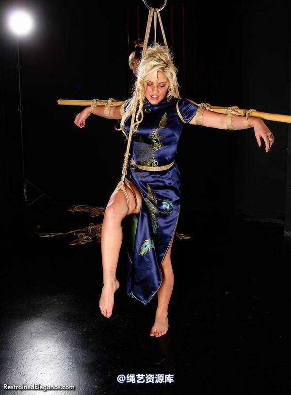 restrainedelegance - Hannah's First Suspension 第 61 张图片