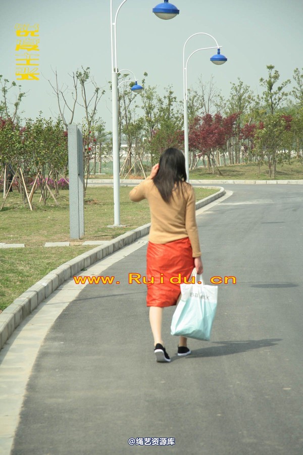 锐度主张 - 世博园内向游人展示捆绑艺术1 第 62 张图片
