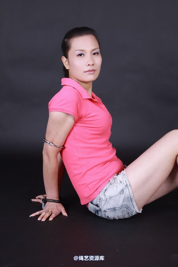 神艺缘 - 126-健身房美女老板违规经营被铐 第 22 张图片