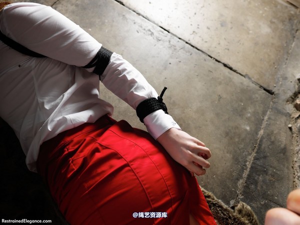 restrainedelegance - Make yourself comfortable 第 92 张图片