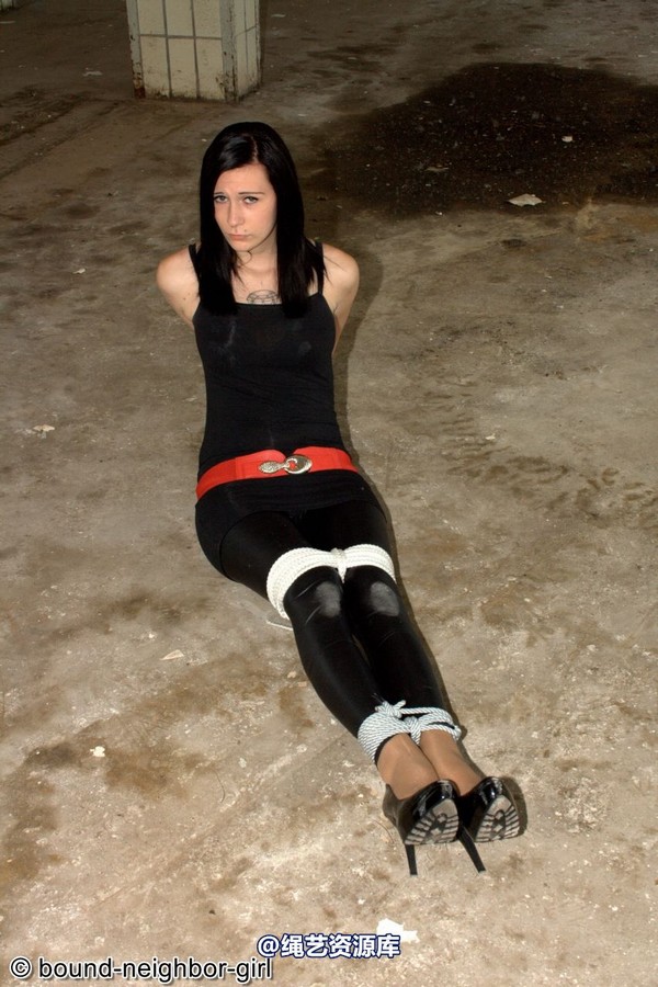 bound-neighbor-girl - Angel - Tied up in the ruins 1 第 14 张图片