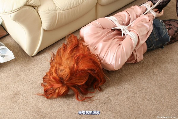bondagebob - Cheryl Anne Red Head Hogtie 第 131 张图片