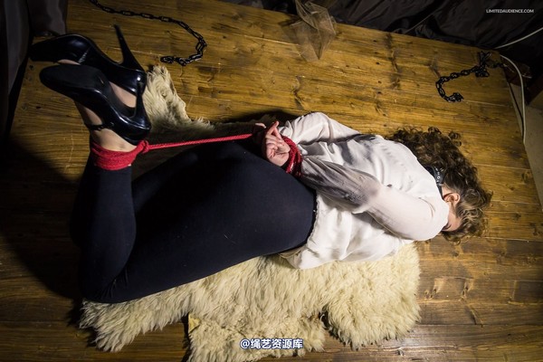limitedaudience - 2015 alais peach hogtied 第 24 张图片