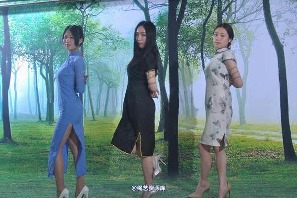 mj影视 - 三大模特争秀1 第 274 张图片